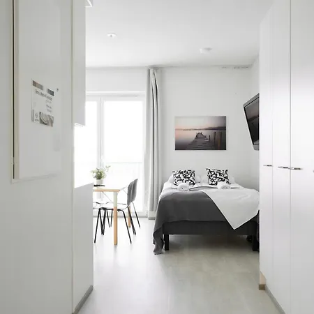 Apartment 7.kerroksen Huoneisto, Wifi + 24/7 Check In *